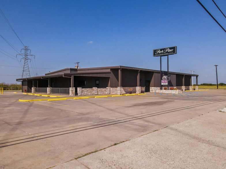 5400 Seymour Hwy, Wichita Falls, TX for sale - Building Photo - Image 1 of 38