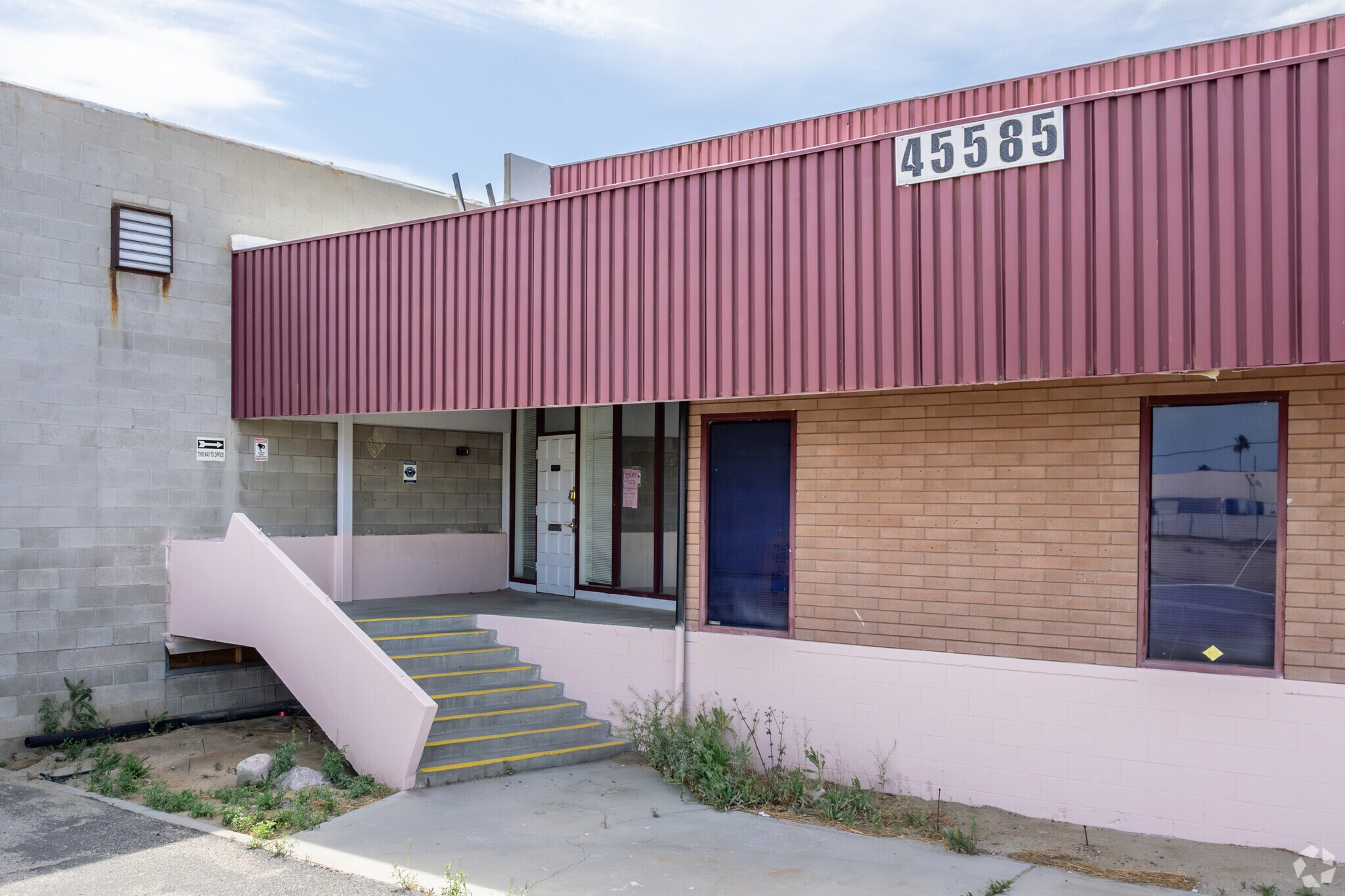 45585 Commerce St, Indio, CA for lease Building Photo- Image 1 of 10