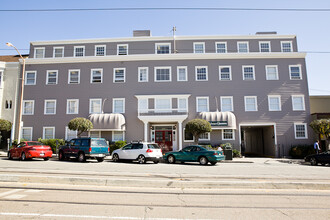 345 W Portal Ave, San Francisco, CA for lease Building Photo- Image 2 of 10