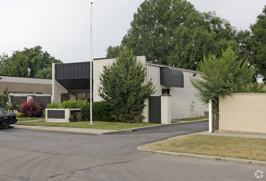 1973 N North Temple, Salt Lake City, UT for sale - Building Photo - Image 1 of 7