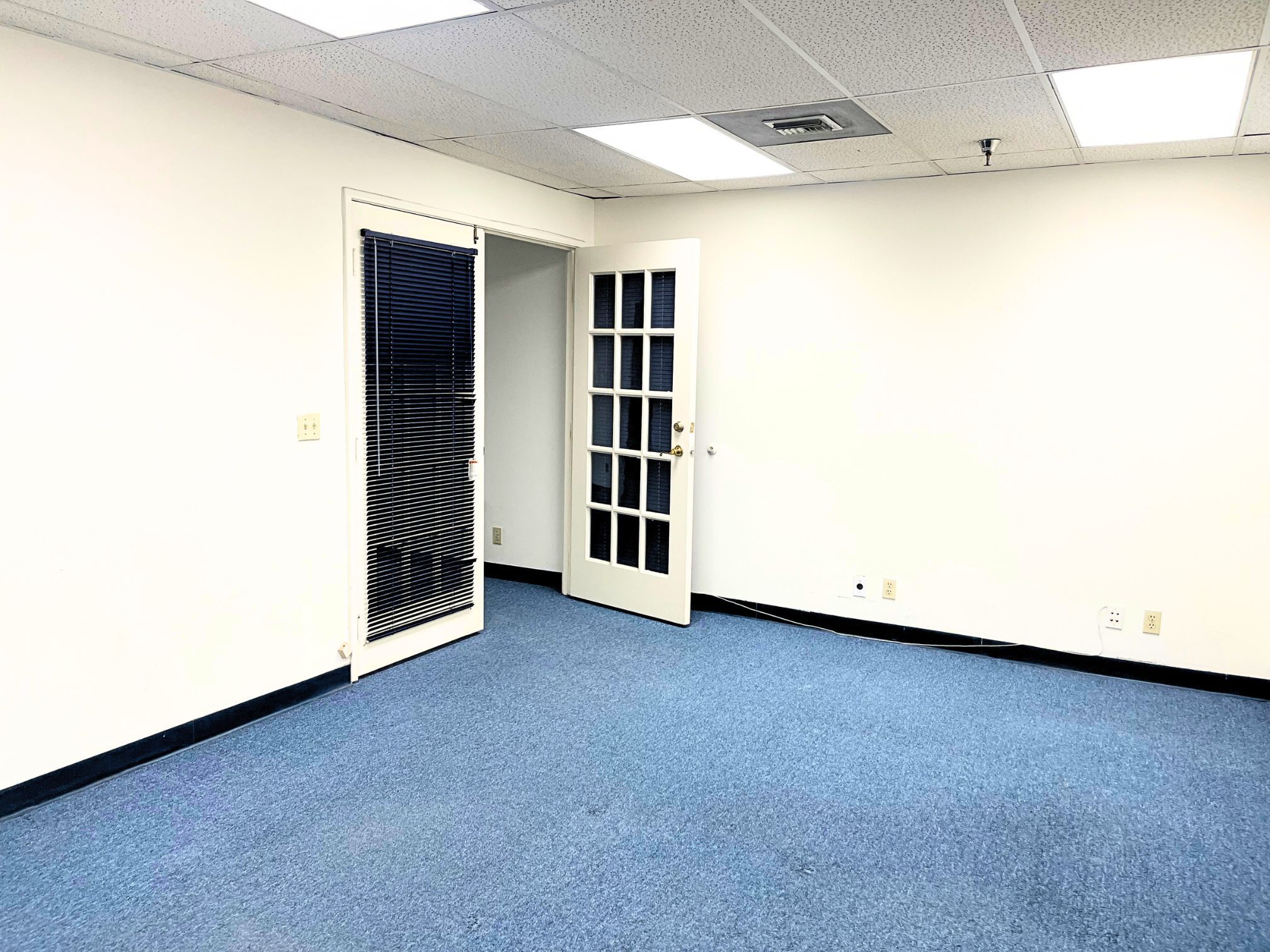 430 S Garfield Ave, Alhambra, CA for lease Interior Photo- Image 1 of 17