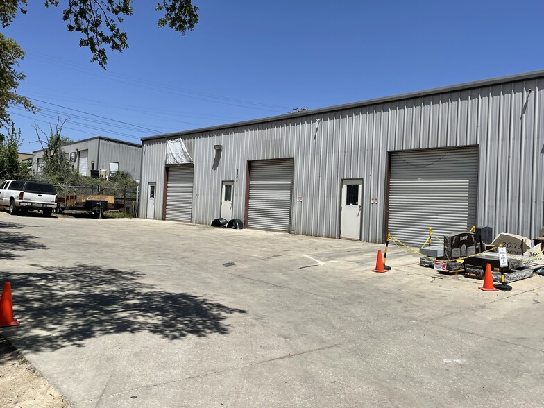 6500 W State Highway 46, New Braunfels, TX for lease - Building Photo - Image 3 of 3