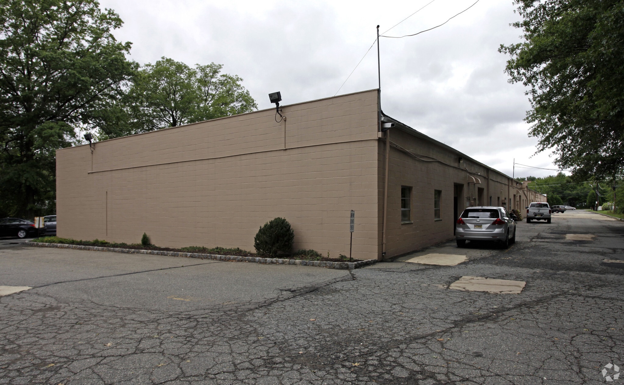 53 S Jefferson Rd, Whippany, NJ 07981 Flex for Lease