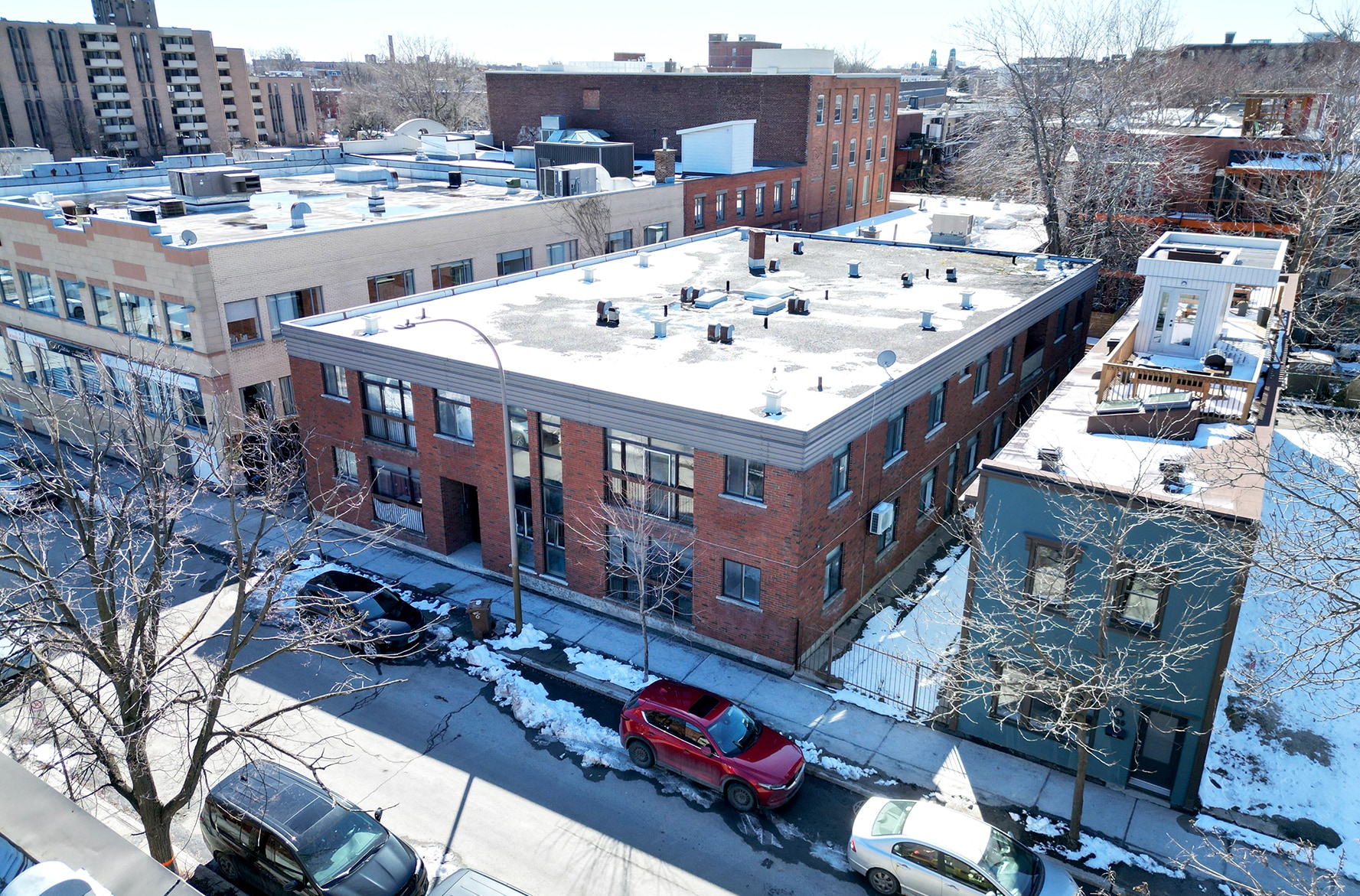 720 Av Marin, Montréal, QC for sale Building Photo- Image 1 of 1