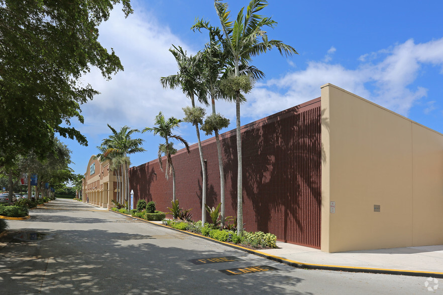 9903 S Military Trl, Boynton Beach, FL for lease - Building Photo - Image 3 of 7