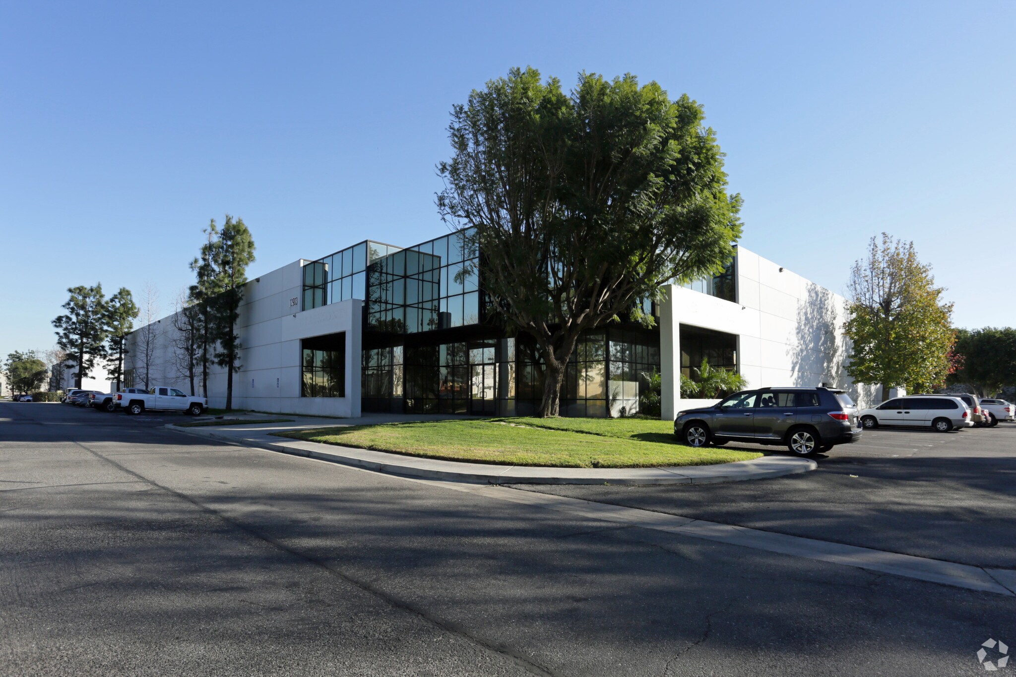 12903 Jurupa Ave, Fontana, CA for lease Building Photo- Image 1 of 3