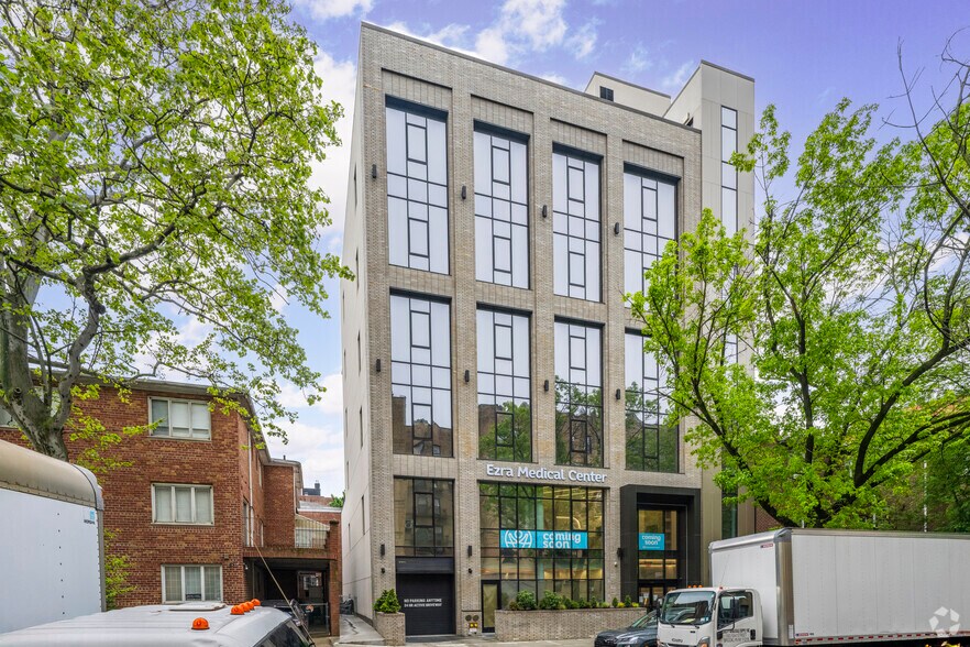 5115 15th Ave, Brooklyn, NY for sale - Primary Photo - Image 1 of 1