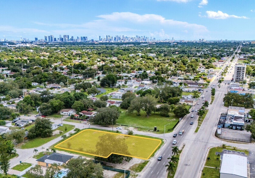 8901 NW 22nd Ave, Miami, FL for sale - Aerial - Image 1 of 8