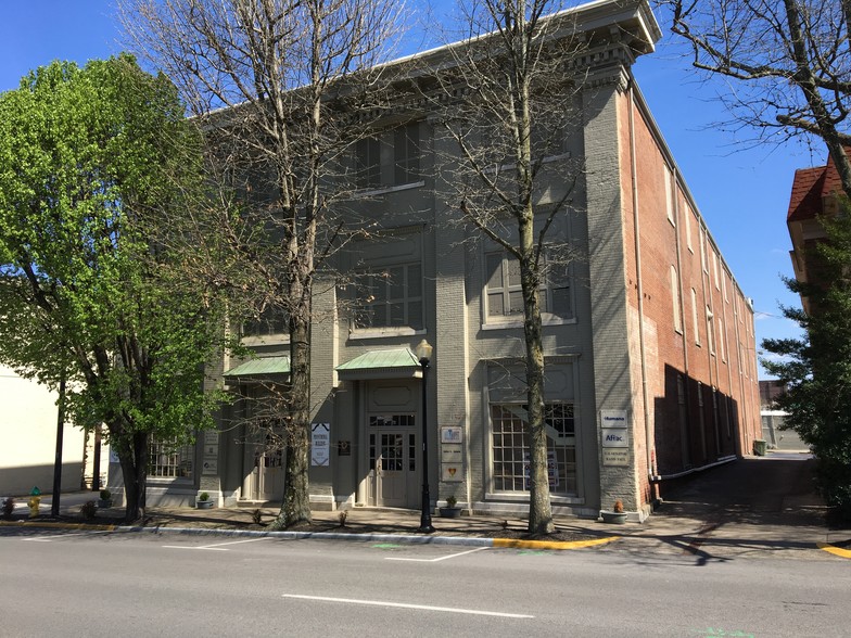 1100 S Main St, Hopkinsville, KY for sale - Building Photo - Image 1 of 1