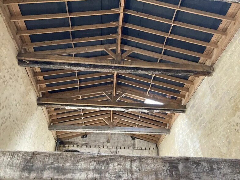 Office in Bordeaux for sale - Interior Photo - Image 2 of 14