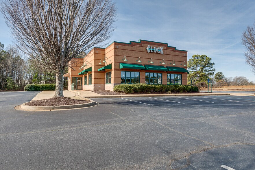 1690 E Main St, Duncan, SC 29334