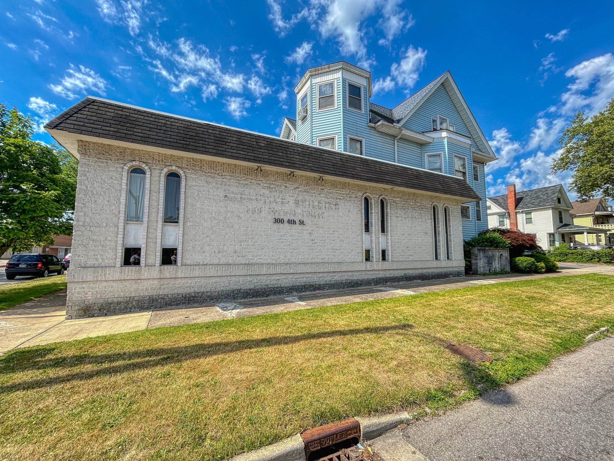 300 4th St, Elyria, OH for lease Building Photo- Image 1 of 27