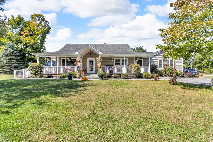 1103 Route 82, East Fishkill, NY for sale - Building Photo - Image 1 of 28