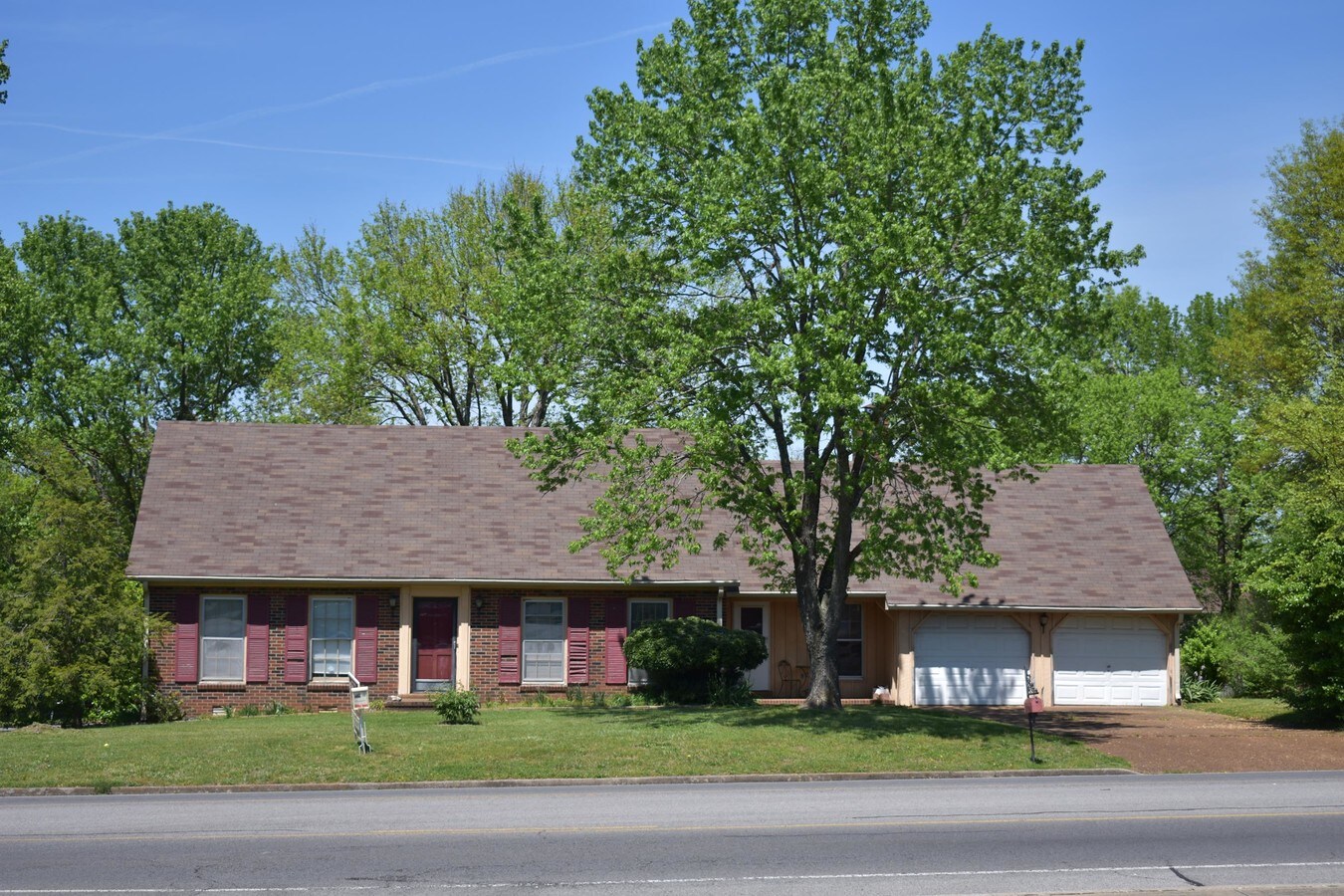 401 Enon Springs Rd, Smyrna, TN 37167