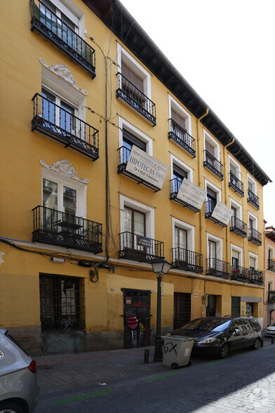 Calle Jesús Del Valle, 34, Madrid, Madrid for sale - Primary Photo - Image 1 of 2