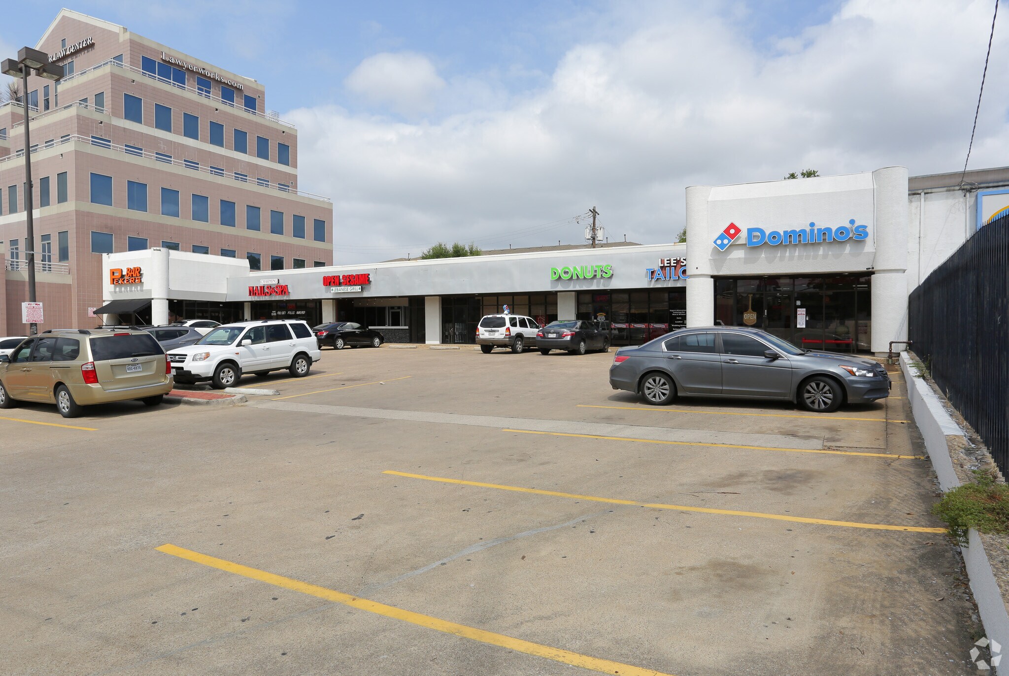 2615 Oak Lawn Ave, Dallas, TX for sale Primary Photo- Image 1 of 1