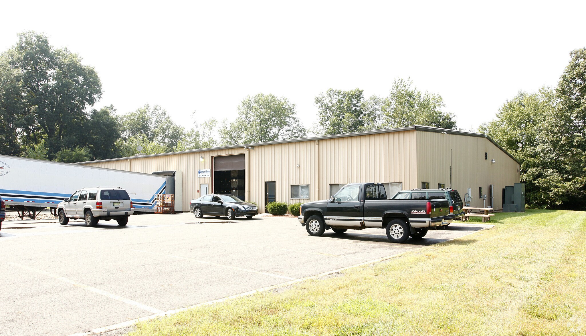 3003 Hollow Ridge Dr, Eaton Rapids, MI for sale Primary Photo- Image 1 of 1