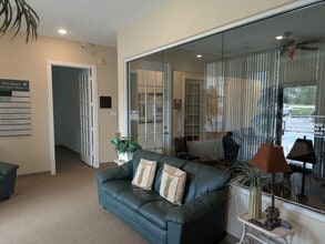 16955 Walden Rd, Montgomery, TX for lease Building Photo- Image 2 of 6