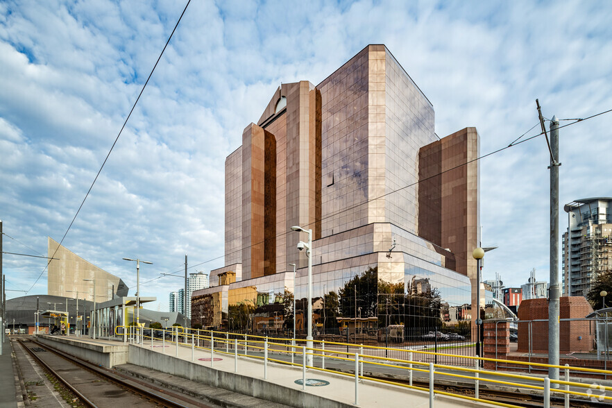 Trafford Wharf Rd, Manchester for lease - Primary Photo - Image 1 of 6