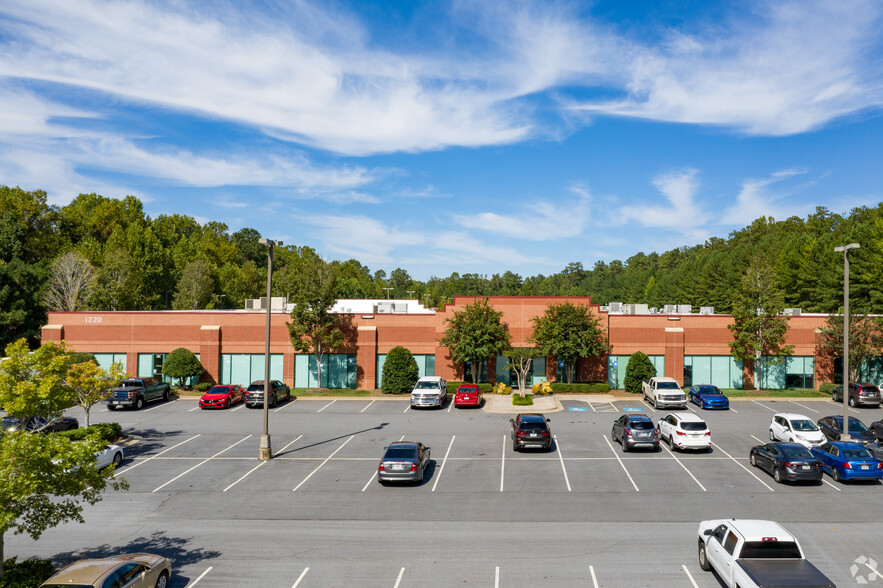 1220 Old Alpharetta Rd, Alpharetta, GA for sale - Building Photo - Image 1 of 1