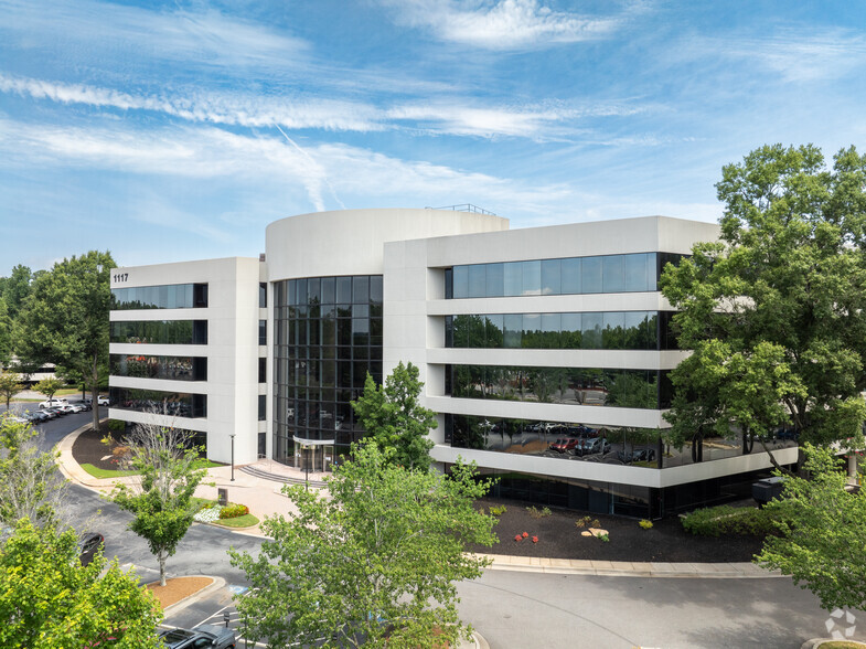 1117 Perimeter Ctr W, Atlanta, GA for lease - Building Photo - Image 3 of 20