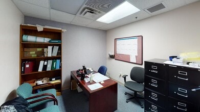 10301 Hagen Ranch Rd, Boynton Beach, FL for lease Interior Photo- Image 2 of 19