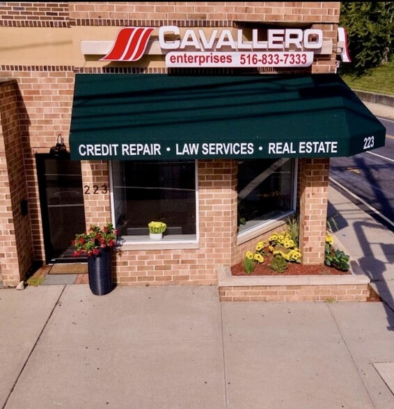 221-223 Glen St, Glen Cove, NY for sale - Building Photo - Image 1 of 1
