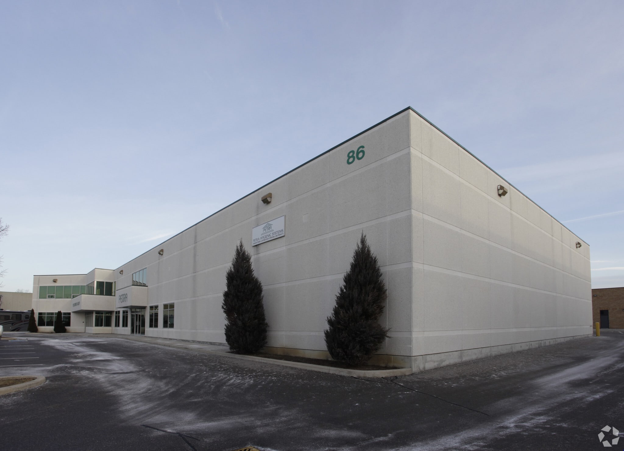 86 Moyal Ct, Concord, ON for sale Primary Photo- Image 1 of 1