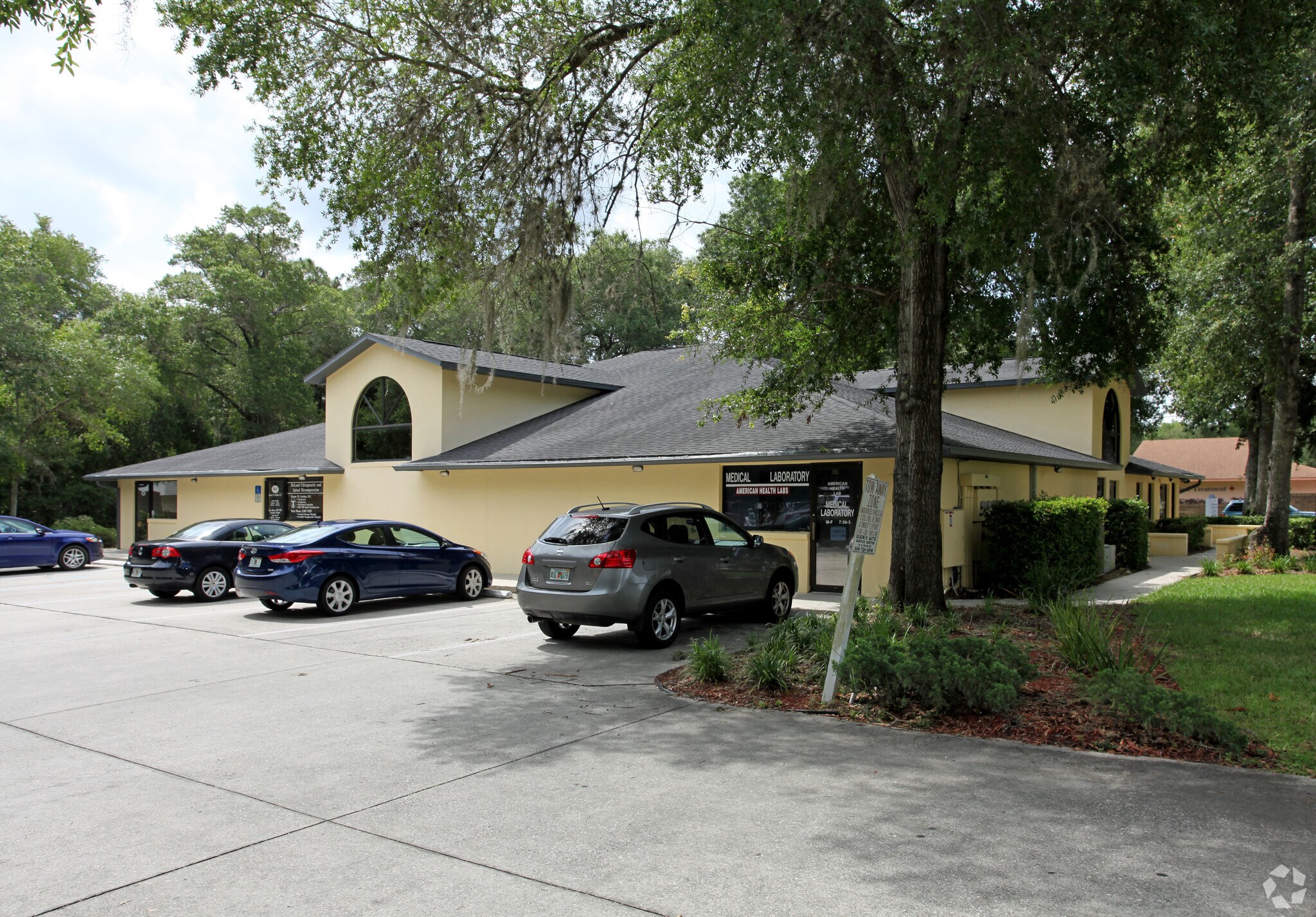 901-909 N Stone St, Deland, FL for sale Primary Photo- Image 1 of 1