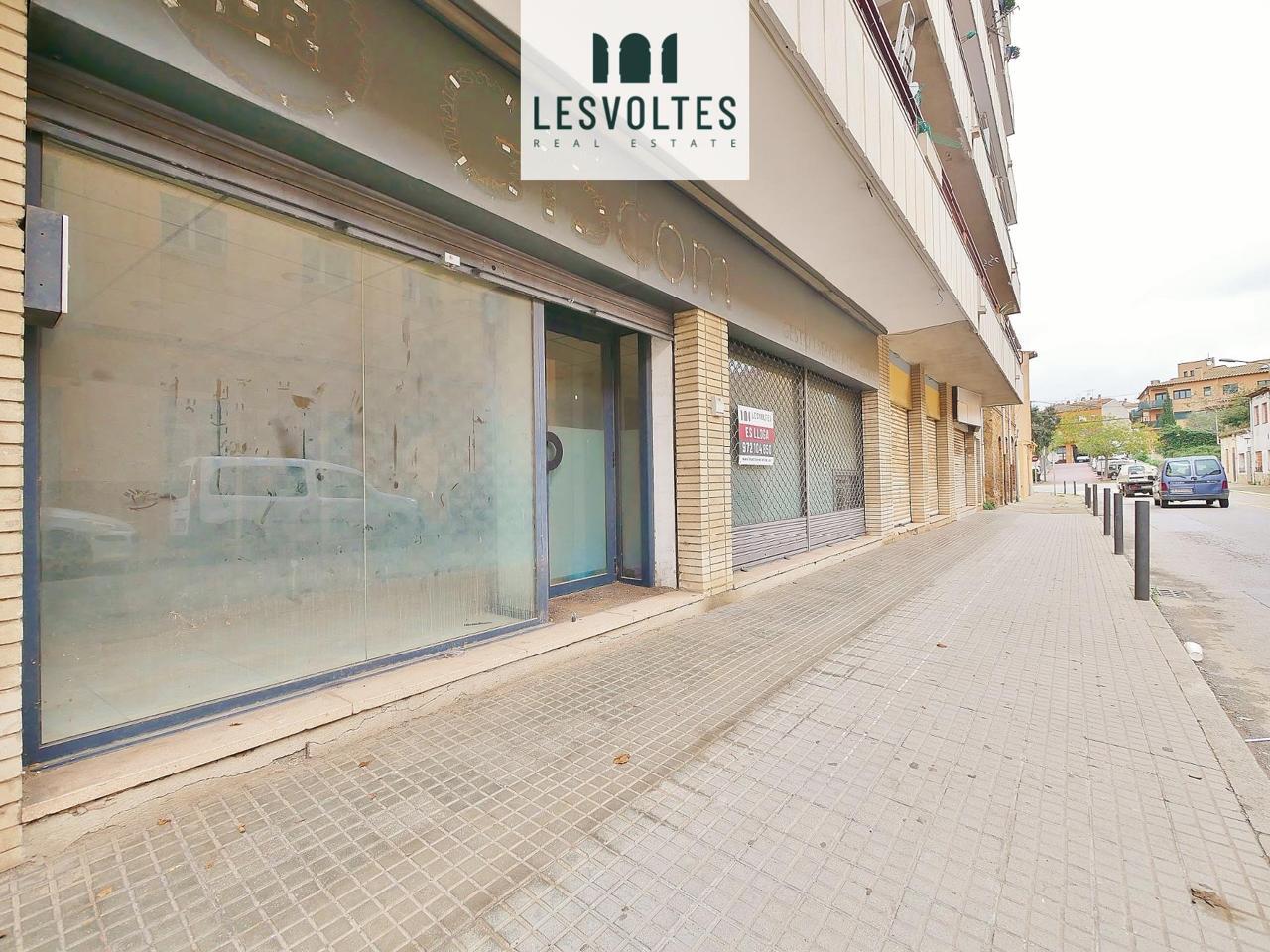 Retail in Palafrugell, Gerona for lease Building Photo- Image 1 of 10