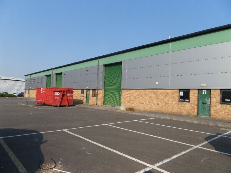 Parkway, Cardiff for lease - Building Photo - Image 1 of 5