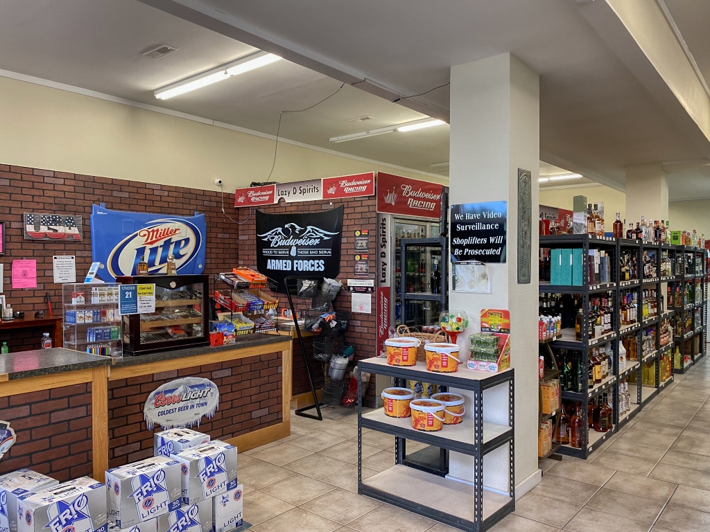 414 S 1st St, Flippin, AR 72634 Retail for Sale