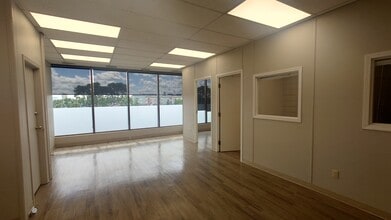 5008 50 St, Red Deer, AB for lease Interior Photo- Image 1 of 2