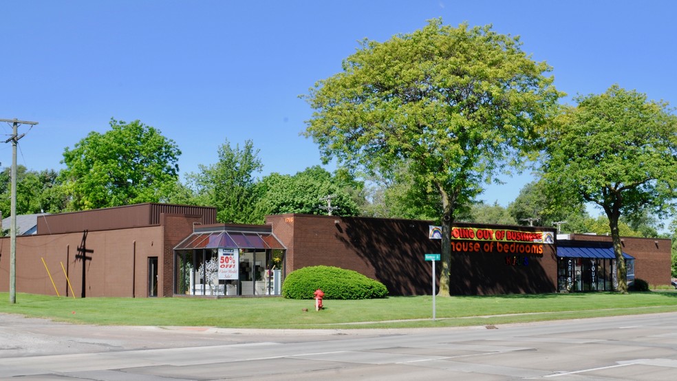 1716 S Telegraph Rd, Bloomfield Hills, MI for sale - Primary Photo - Image 1 of 1