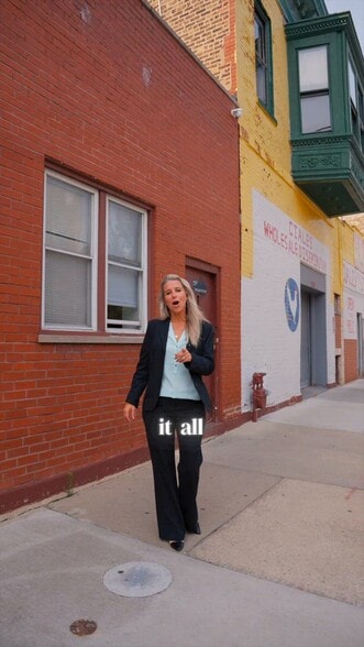 2135-2147 W Armitage Ave portfolio of 6 properties for sale on LoopNet.com - Commercial Listing Video - Image 2 of 10