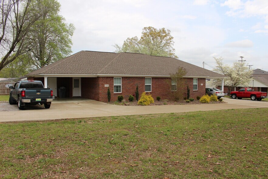 233 School St, Lexington, AL for sale - Primary Photo - Image 1 of 1