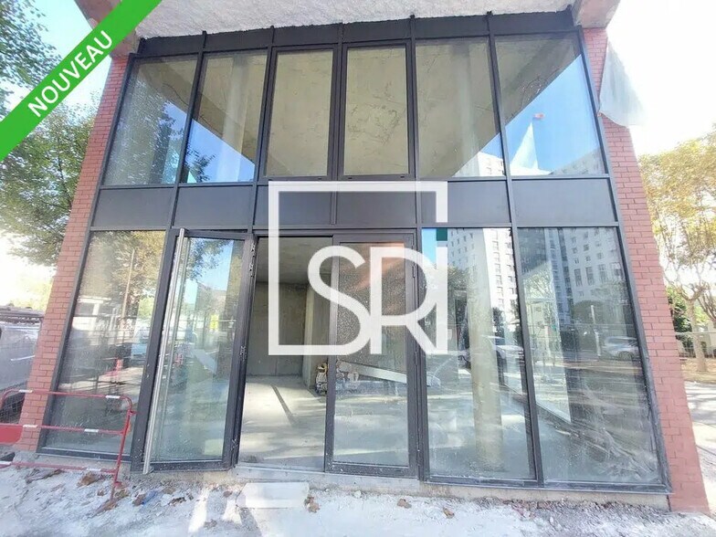 Office in Clermont-Ferrand for lease - Building Photo - Image 2 of 21