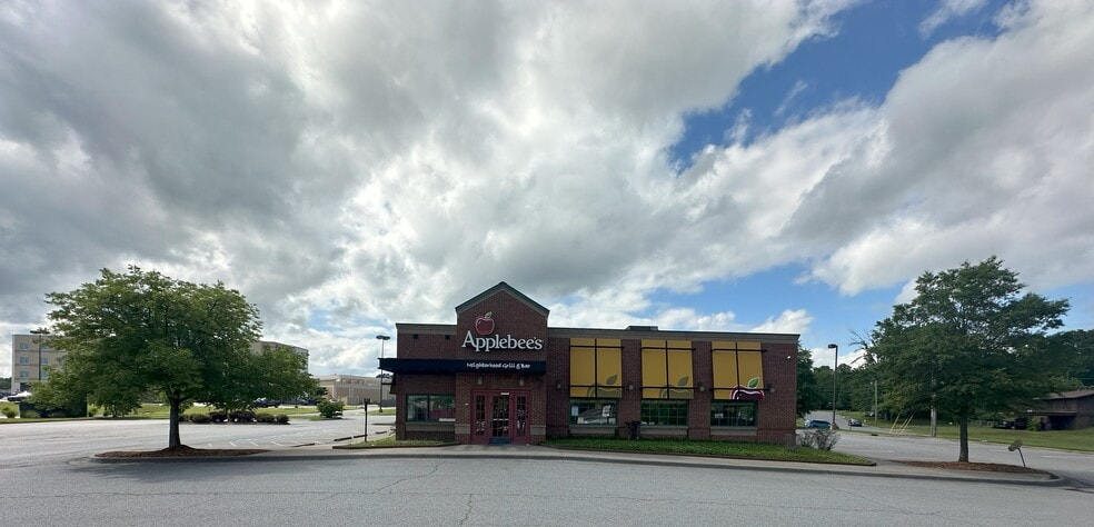 17348 Interstate 30 N, Benton, AR for lease - Building Photo - Image 1 of 7