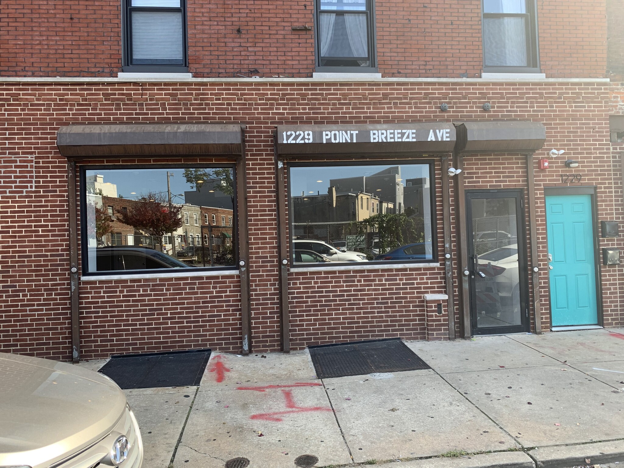 1227 Point Breeze Ave, Philadelphia, PA for lease Primary Photo- Image 1 of 14