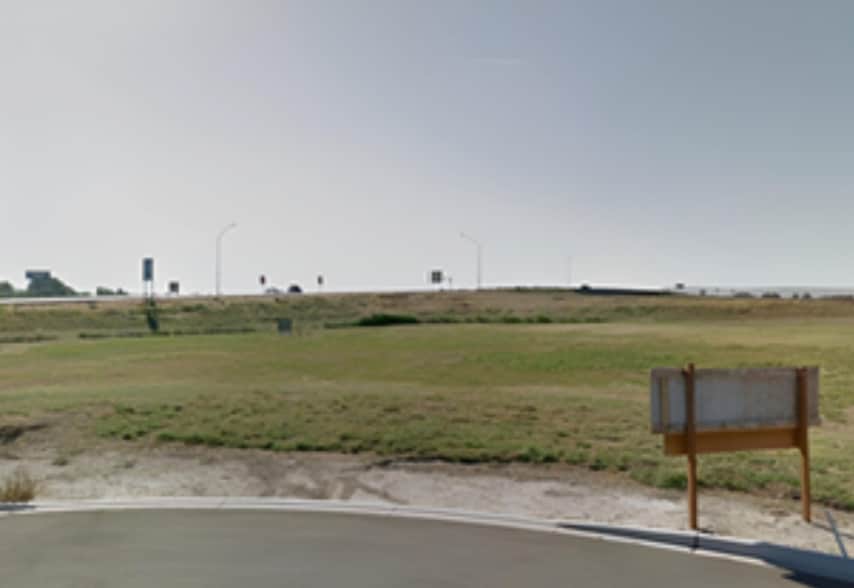 3115 Covey ln, Sunnyside, WA for sale - Building Photo - Image 2 of 5