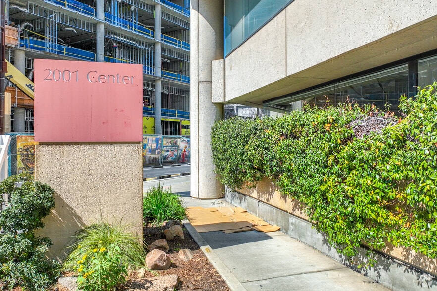 2001 Center St, Berkeley, CA for lease - Building Photo - Image 2 of 6