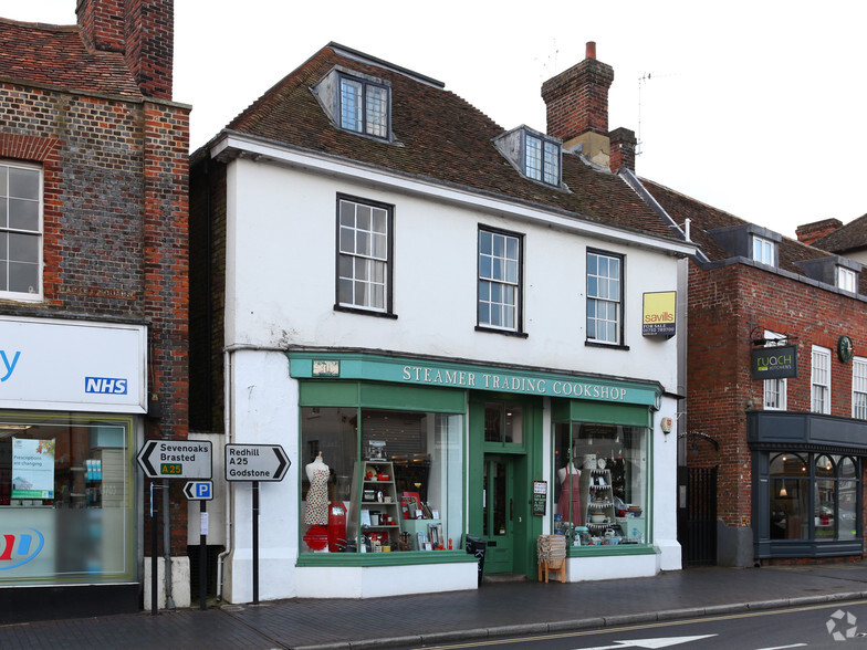 9 Market Sq, Westerham for sale - Building Photo - Image 2 of 3