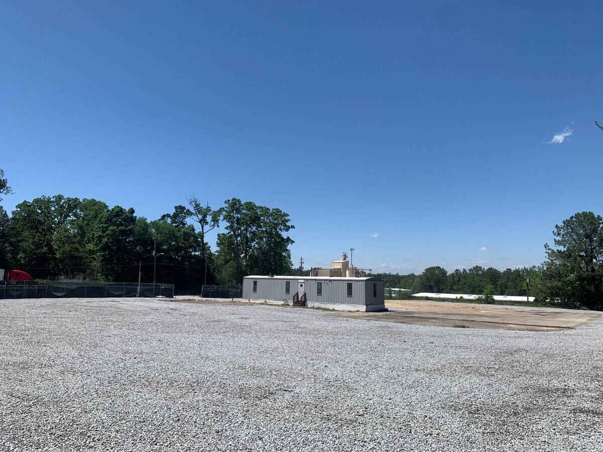 4100 Bonsal Rd, Conley, GA 30288