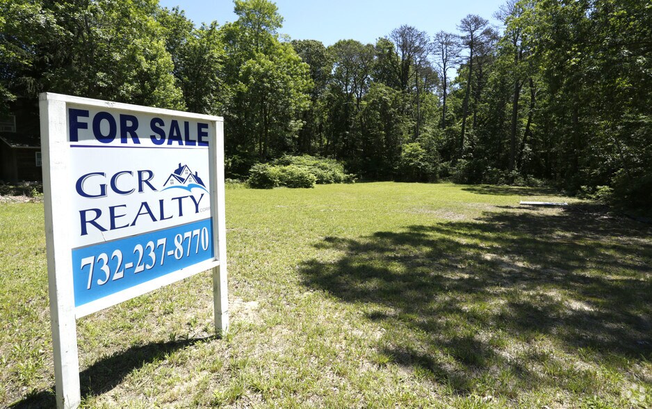 891 Route 9, Bayville, NJ 08721