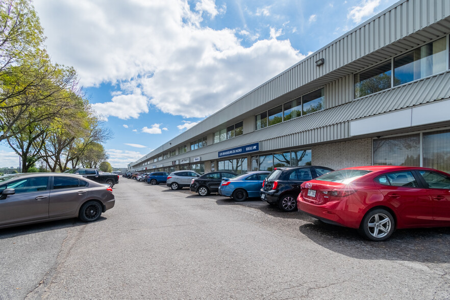 925 Av Newton, Québec, QC for lease - Building Photo - Image 1 of 9