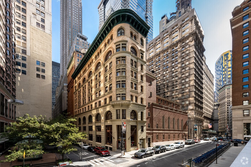 62 William St, New York, NY for lease - Building Photo - Image 1 of 6