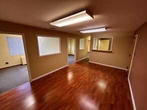 4405 East West Hwy, Bethesda, MD for lease Interior Photo- Image 1 of 6