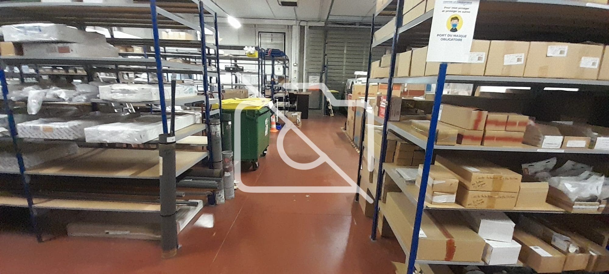 Flex in Antony for lease Interior Photo- Image 1 of 3