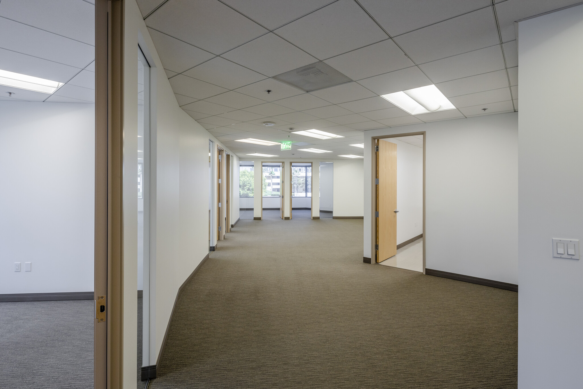 9255 Towne Centre Dr, San Diego, CA 92121 - La Jolla Center II ...