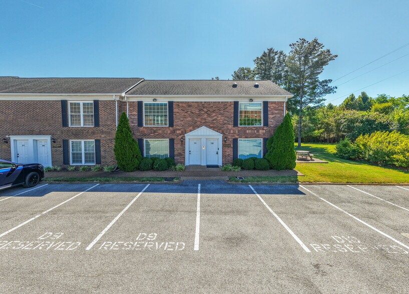 109 Holiday Ct, Franklin, TN for sale - Building Photo - Image 2 of 25